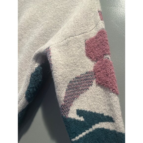 Bluivy Floral Crew Neck Sweater - Pink and Green - Picture 10 of 10